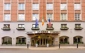 Brooks Hotel